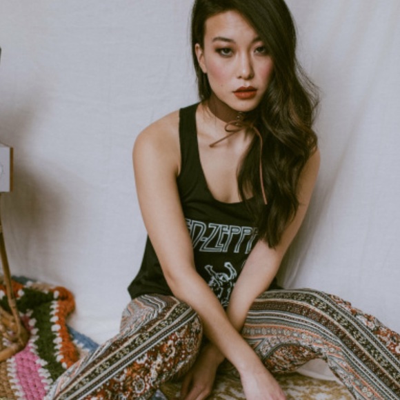 Zeppelin Tank!! ❤️ - Picture 2 of 8